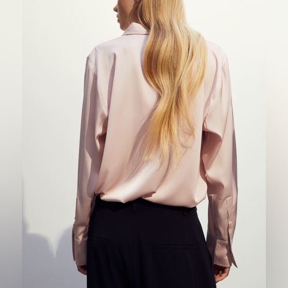 H&M V-Neck Blouse NWT M Light Pink - Picture 10 of 11